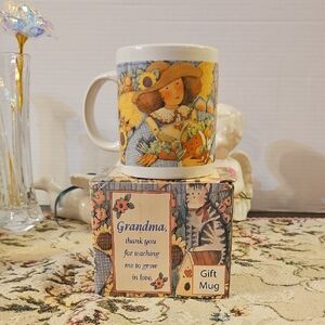 Vintage Suzan Winget Grandma Mug